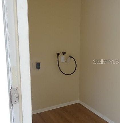 4th image of 8901 Thousand Oaks Ct