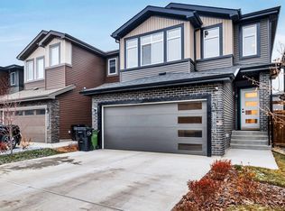 5480 Kootook Rd SW, Edmonton, AB T6W 2Z5