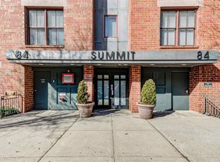 84 Adams St APT 2I, Hoboken, NJ 07030