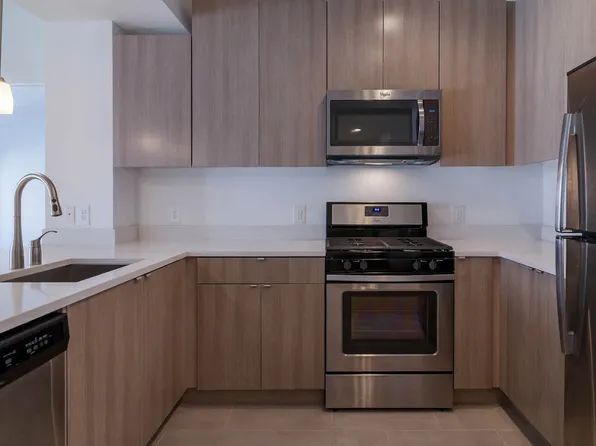 1130 Grand Street image 8 of 49