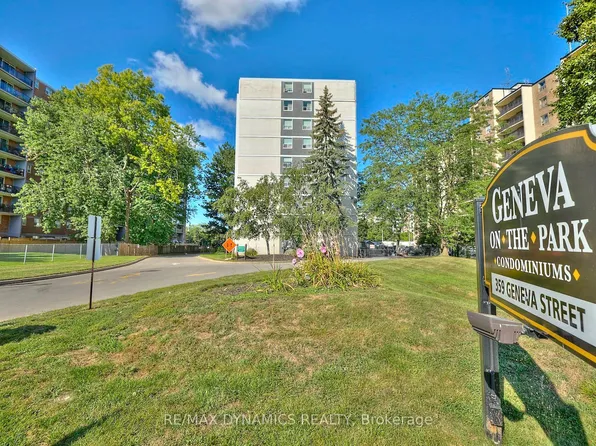 359 Geneva St #309, Saint Catharines, ON L2N 2G5