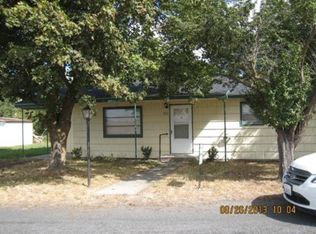 513 SE Columbia Ave, Wilbur, WA 99185