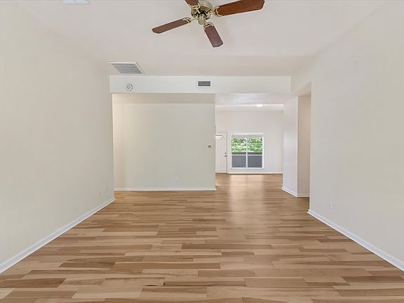 5th image of 10438 High Hollows Dr APT 245