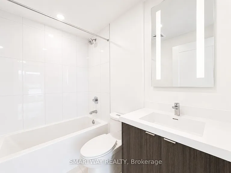 25 Cordova Ave #1309 — Photo 36