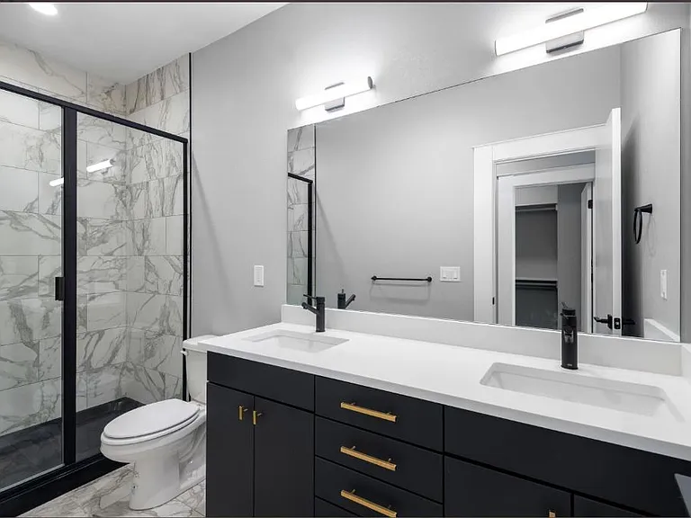 4925 W 10th Ave #105 — Photo 16