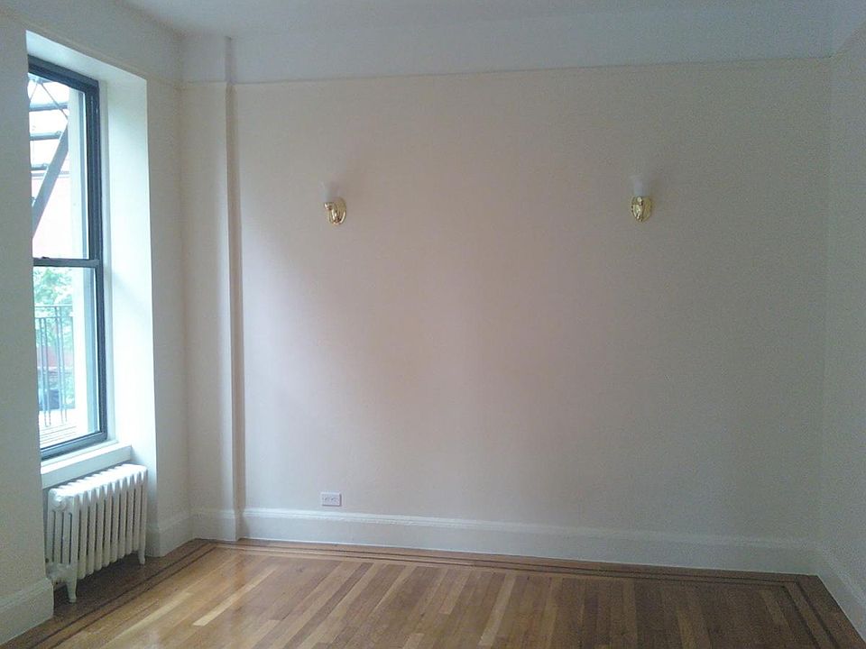 2nd image of 321 W 80th St APT 9
