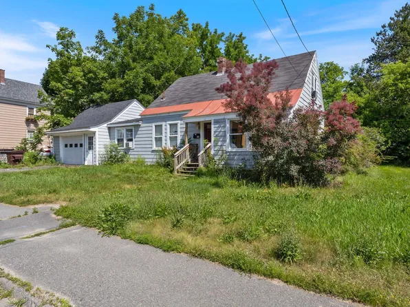55 High Street, Waterville, ME 04901