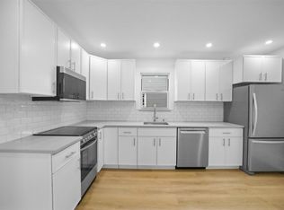 29 Gray St, Poughkeepsie, NY 12603
