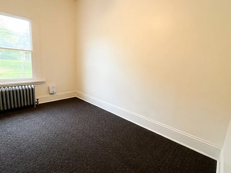 5807 Hobart St #2 — Photo 13