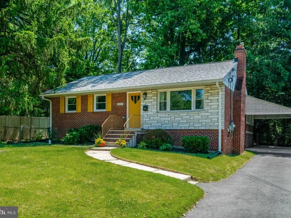 3219 Norfolk Ln, Falls Church, VA 22042