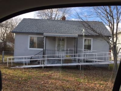 2811 17th Ave, Port Huron, MI, 48060