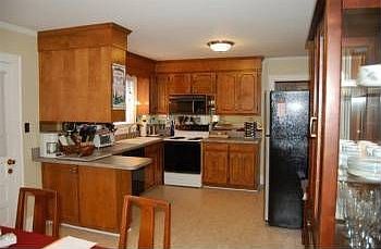 2nd image of 111 Sussex Ave