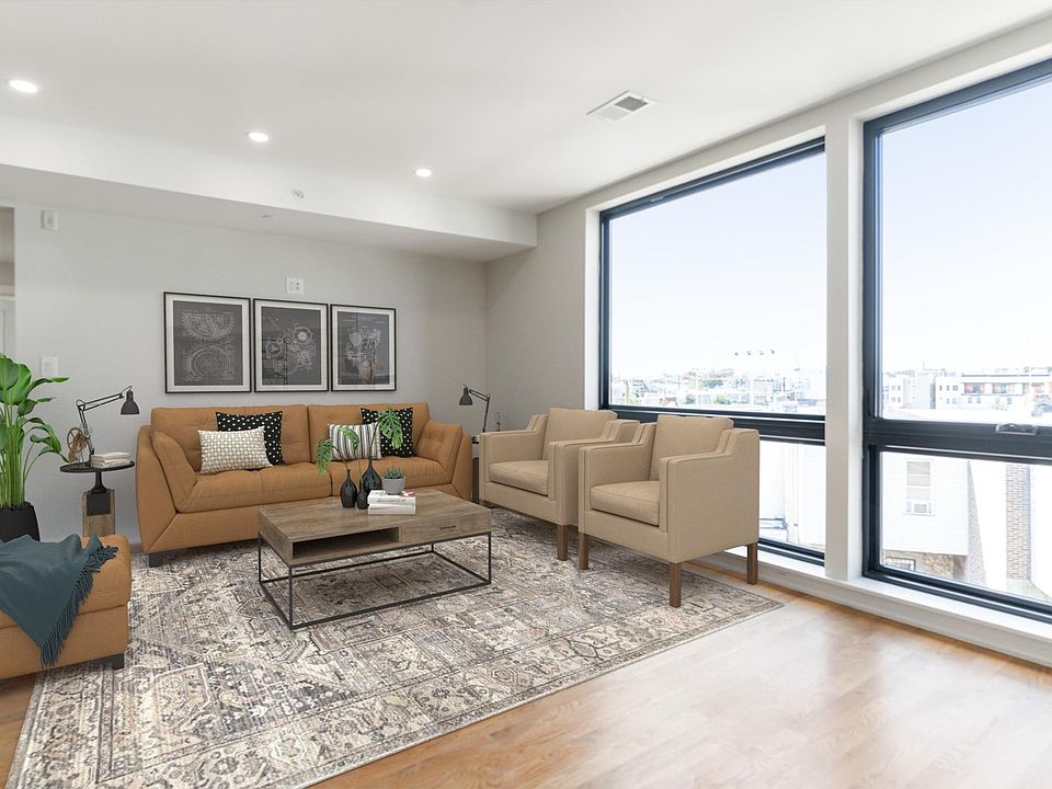 1st image of 2613 Miller St #206