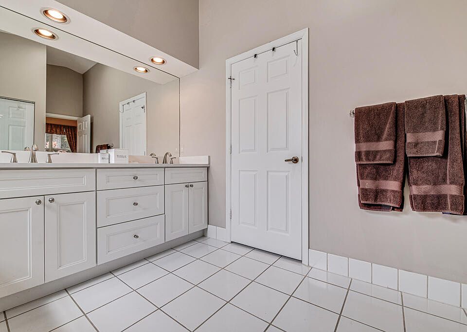 1st image of 8505 Siciliano Street