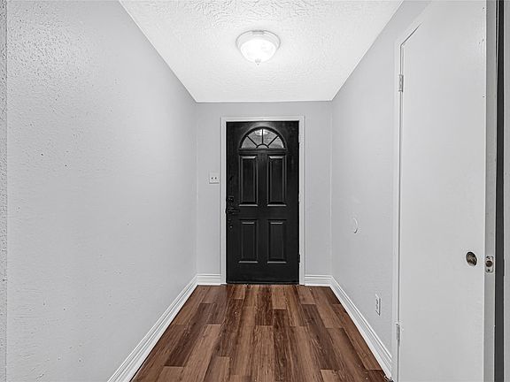 4th image of 10554 Quail Ridge Ln