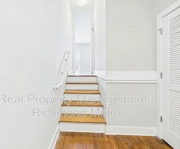 20 E Broad St — Photo 3