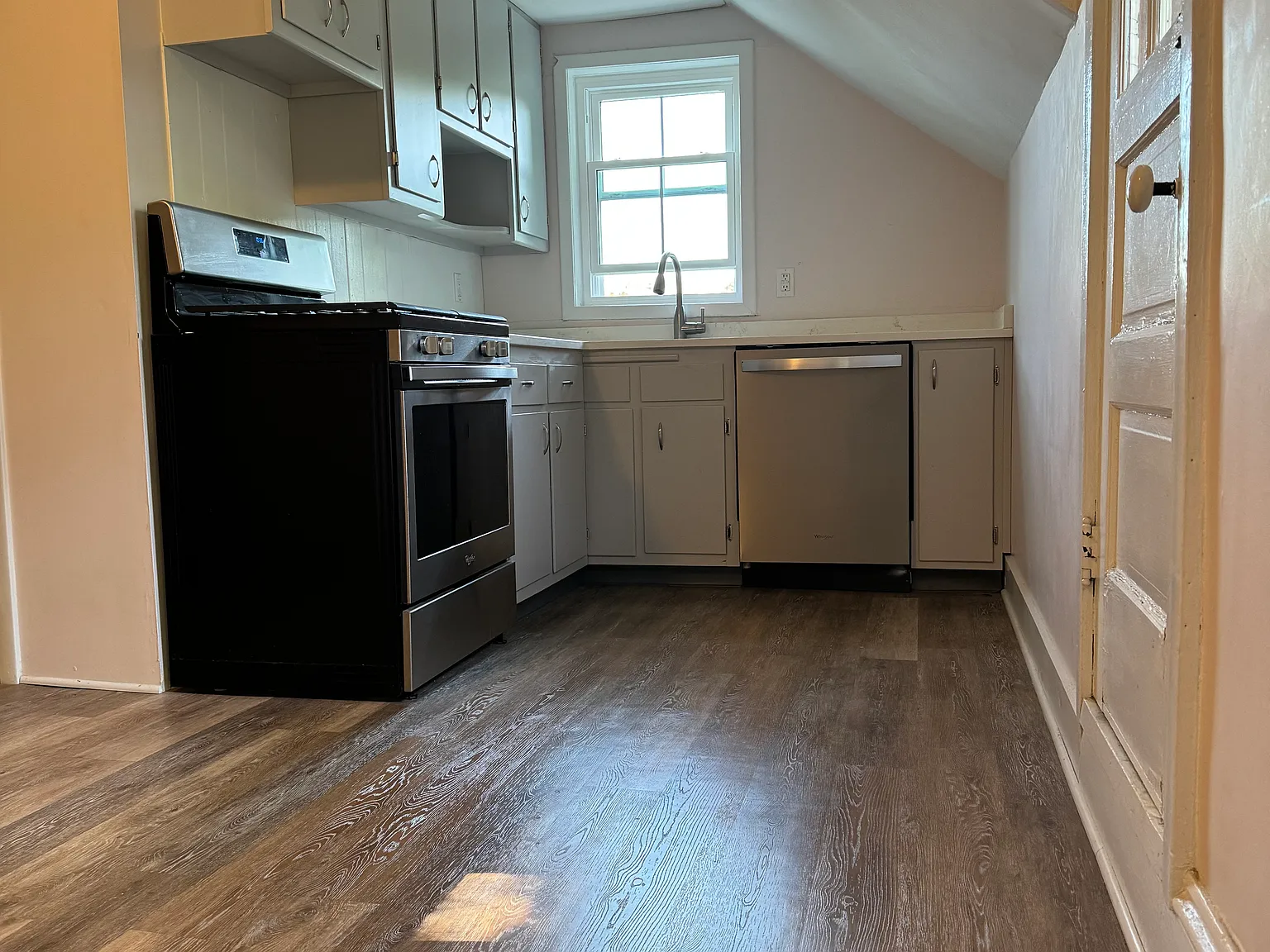 2 bed, $2,250 — Photo 3