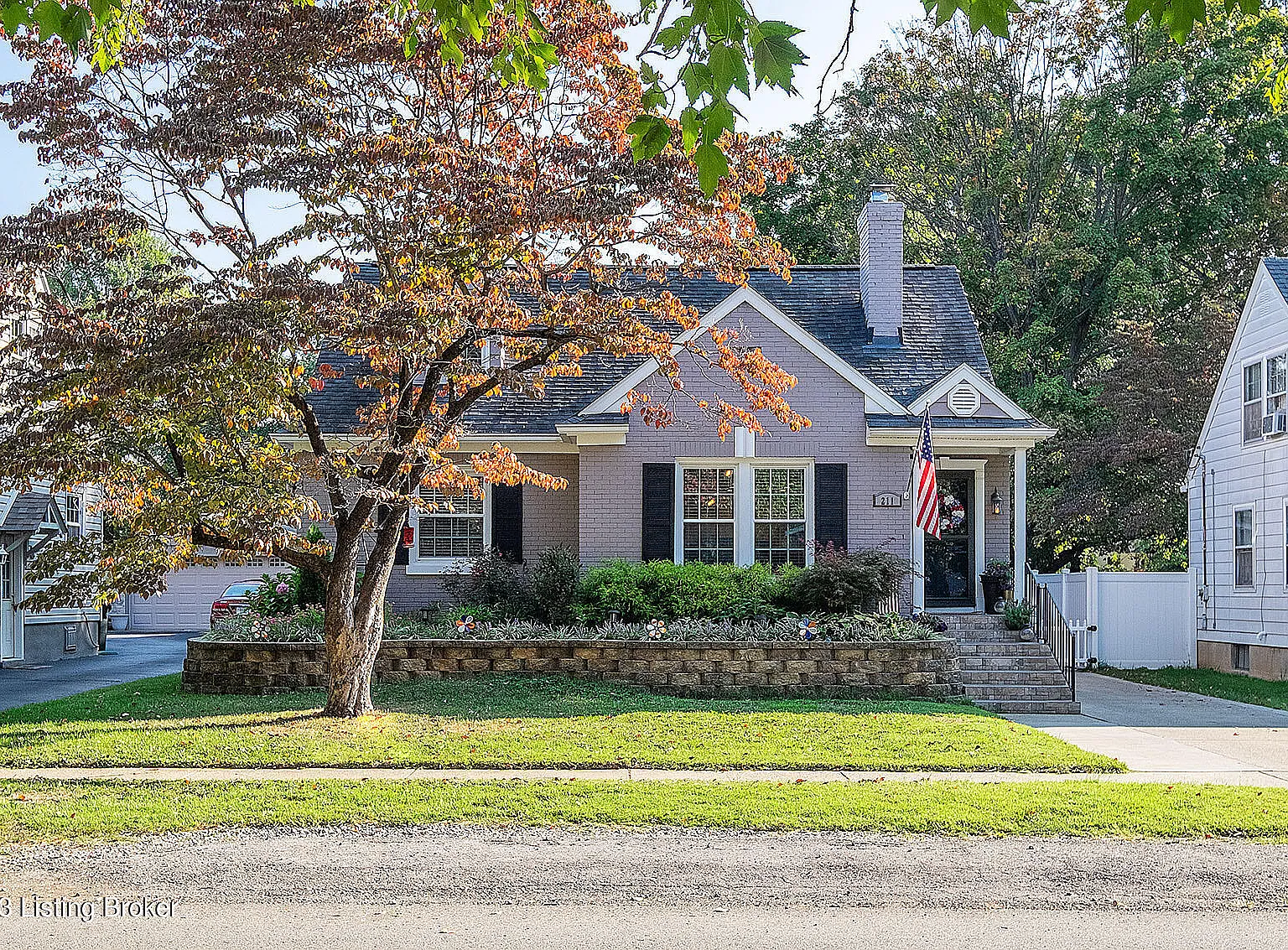 4 bed, 3.0 bath, 2853 sqft, $3,400 — Photo 1