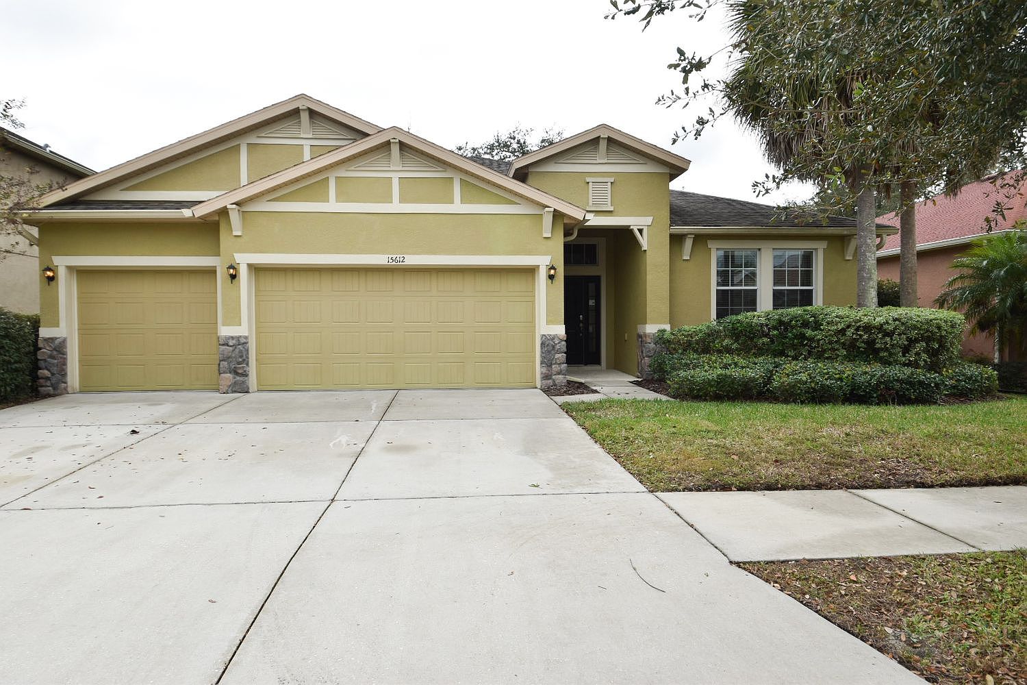 15612 Starling Water Dr, Lithia, FL 33547 | Zillow