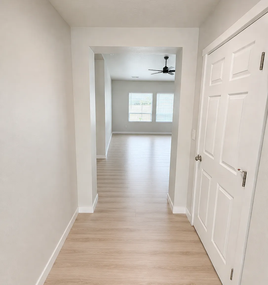 4 bed, 1722 sqft, $2,700 — Photo 2