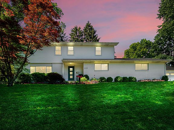 3rd image of 4129 Rowanne Ct