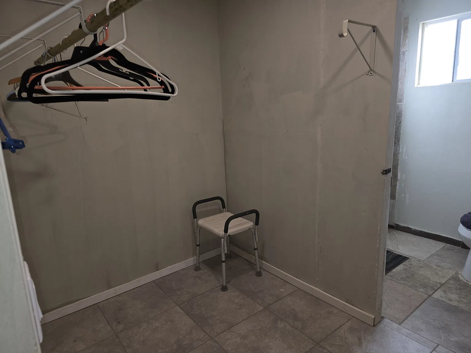 21655 W Harding St — Photo 4
