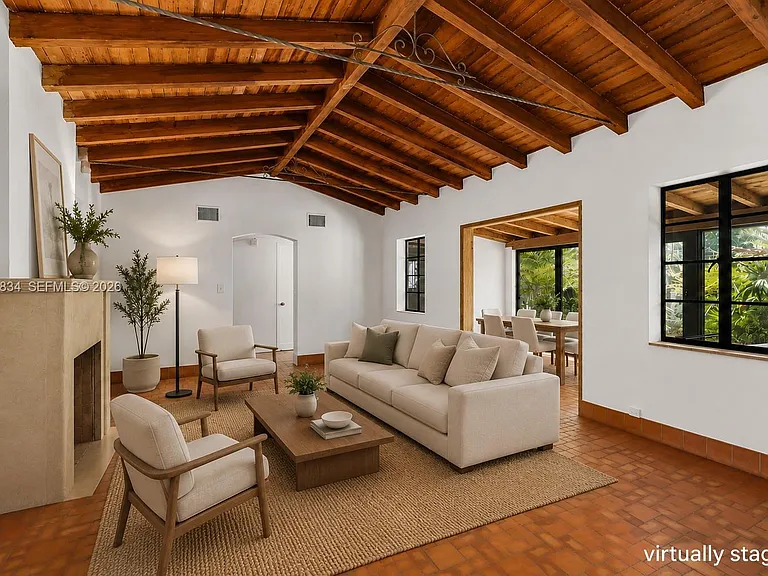 5390 Sunset Dr — Photo 4