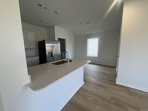 5th image of 1620 Rambling Brook Dr