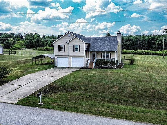 2nd image of 137 Stonebrooke Dr