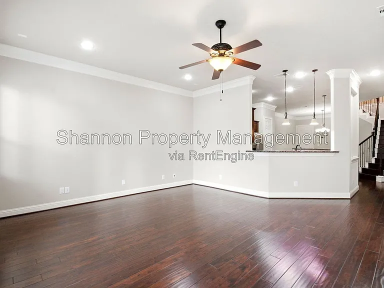 5642 Petty St #A — Photo 10