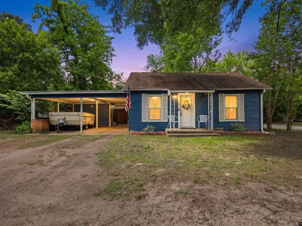 201 Mallory St, Lindale, TX 75771