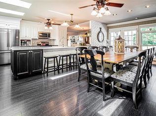 12 Wawayanda Rd, Warwick, NY 10990