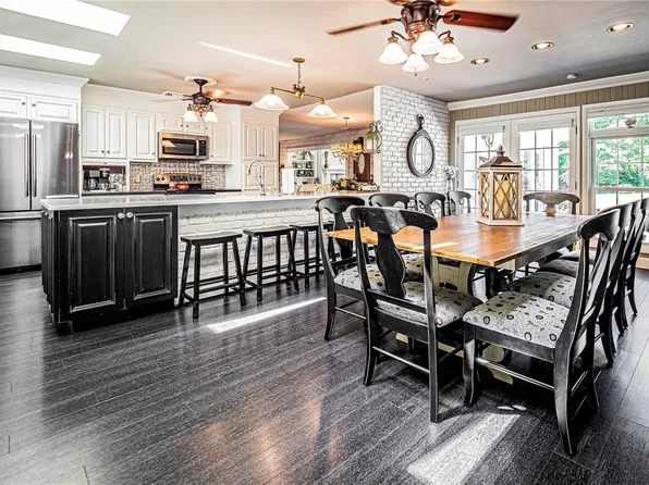 12 Wawayanda Road, Warwick, NY 10990