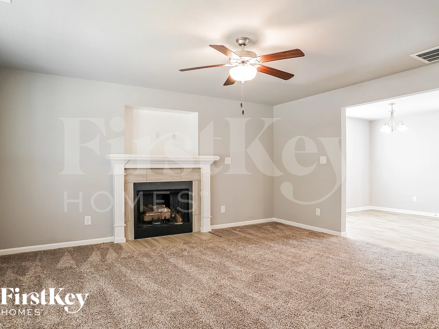 3 bed, 2.5 bath, 1582 sqft, $2,075 — Photo 3