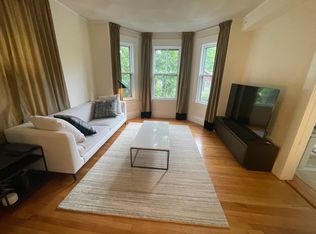 21-23 Essex St #23-2, Cambridge, MA 02139