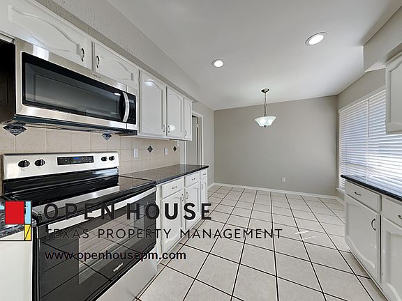 4th image of 2603 Coopers Post Ln