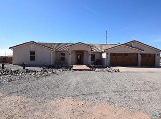 1960 Crest Dr SW, Deming, NM 88030