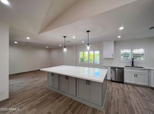 1020 E Rose Ln, Phoenix, AZ 85014