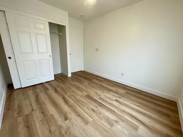10055 Capistrello Ave — Photo 16