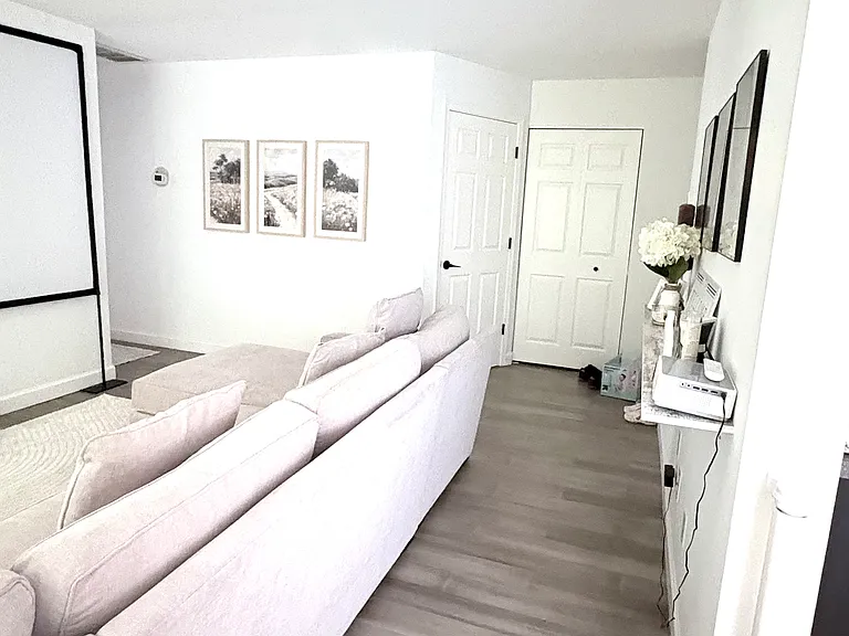 379 Woodview Cir #A — Photo 6