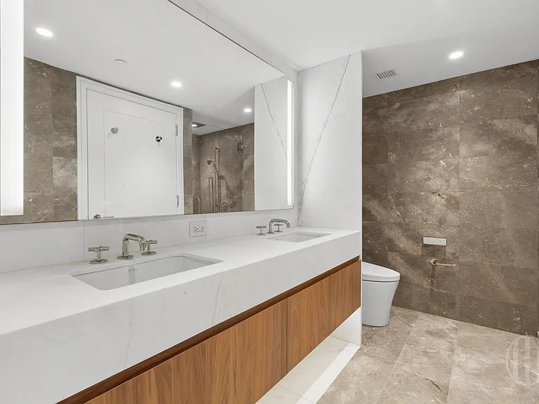 111 W 56th St #37A — Photo 7