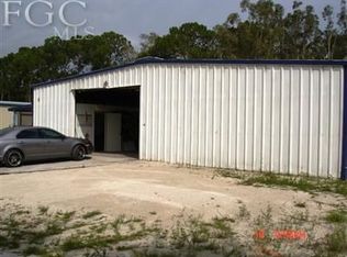 18481 N Tamiami Trl, North Fort Myers, FL 33903
