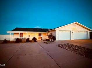 1410 Smithson Dr, Holbrook, AZ 86025