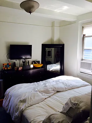 Rented by Performing Assets Corp | media 20