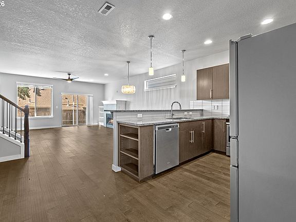 5th image of 14440 SW Aiken Ln