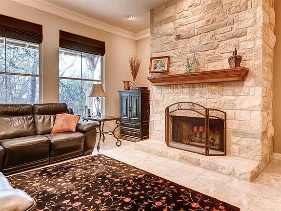 5th image of 4010 Lochwood Bend Ct