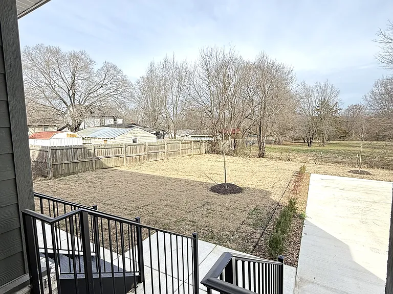 1516 W Sligo St #1 — Photo 2