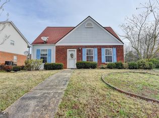 2502 Hollow Dr, Gainesville, GA 30504