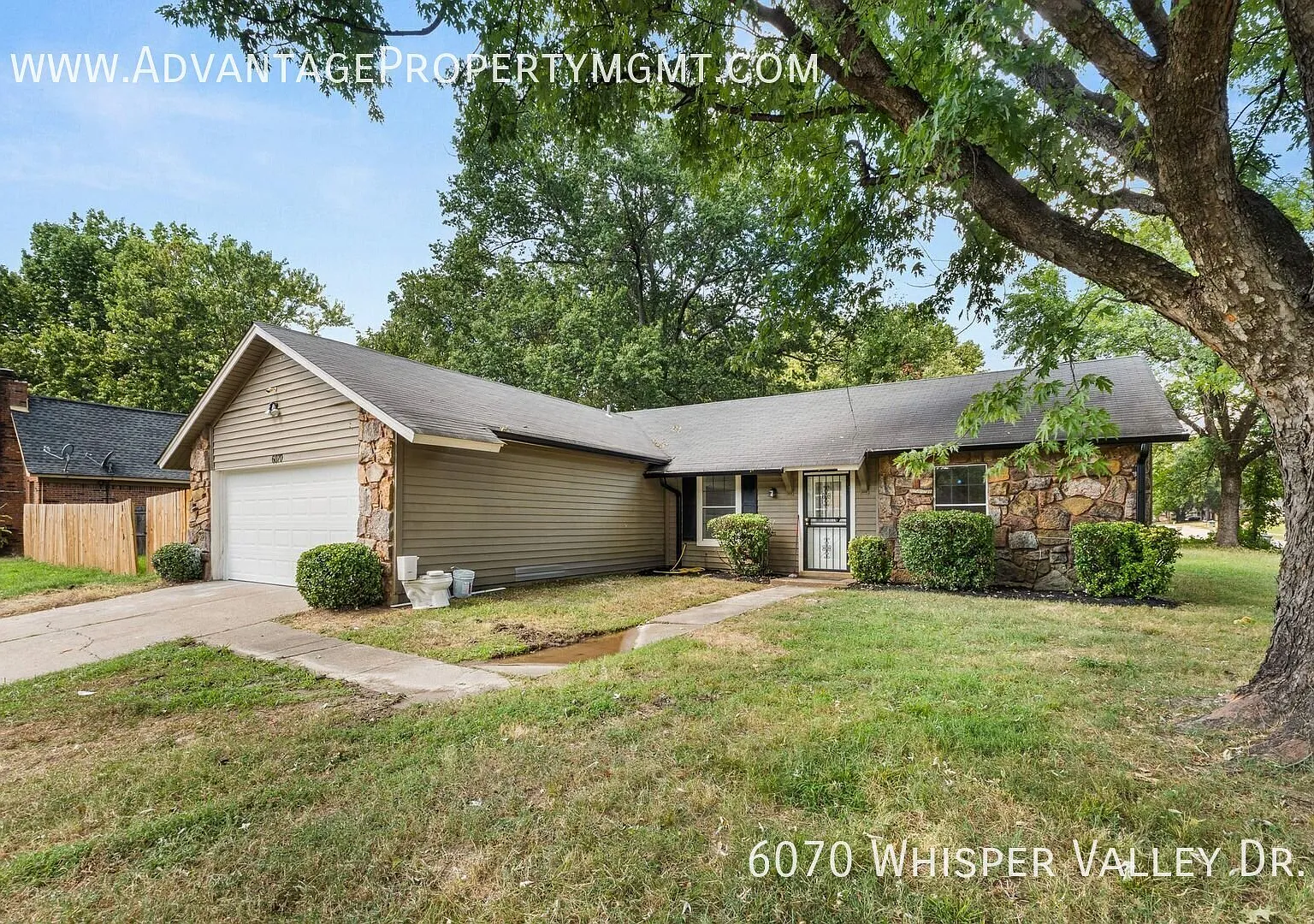 6070 Whisper Valley Dr. Memphis, TN 38141 — Photo 2