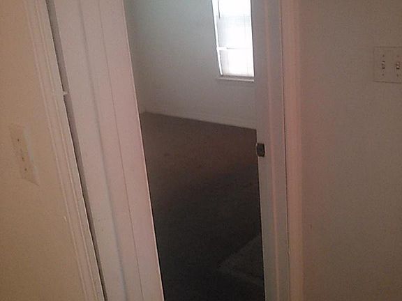 5th image of 1811 Old Roman St #A